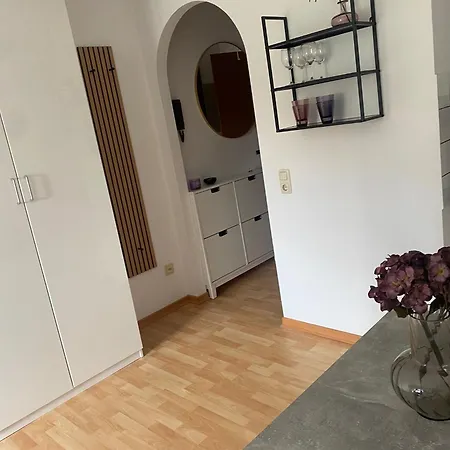 Charmante 1 Zimmerwohnung Mit Stellplatz Wurtzbourg Extérieur photo