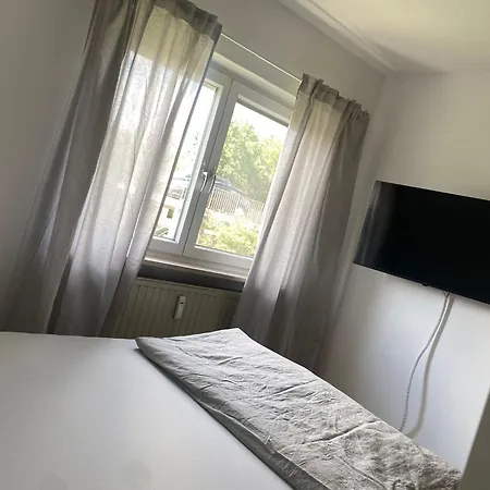 Charmante 1 Zimmerwohnung Mit Stellplatz Wurtzbourg Extérieur photo